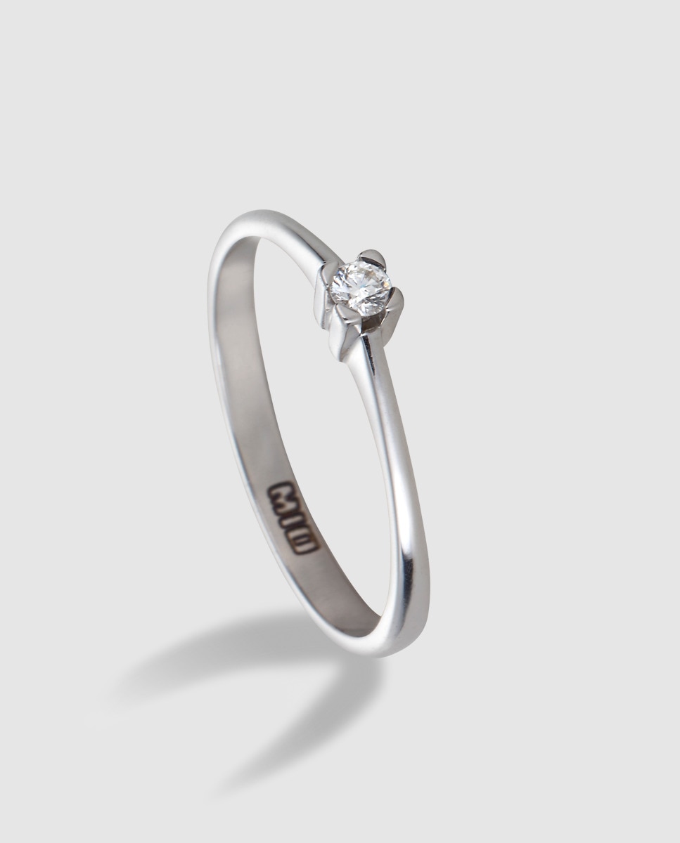 Imagem 0 de Anel de ouro branco com diamantes
