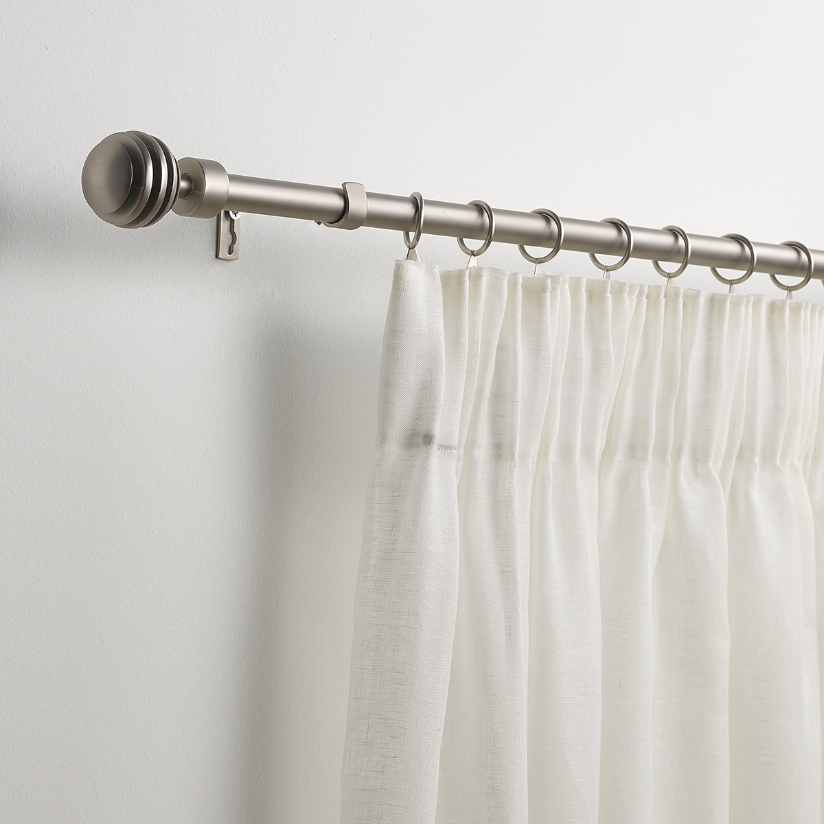 Juego de barra extensible hasta 210 cm. Bola Estriada El Corte Inglés - Acero Acero-4