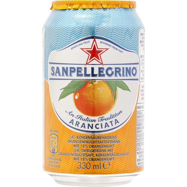 Refreshing drink sparkling mineral water with orange juice tin 33 cl