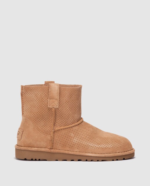 Botas de mujer UGG Australia en ante con adorno de perforado · UGG  Australia · El Corte Inglés