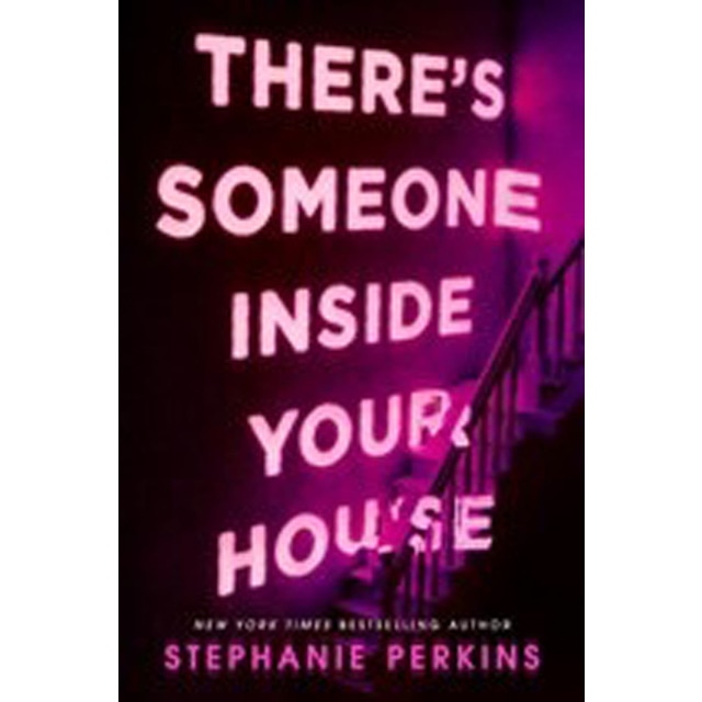Imagen 0 de There's someone inside your house