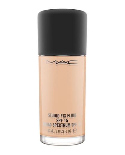 Imagen 0 de Base de maquillaje Studio Fix Fluid SPF 15 M.A.C