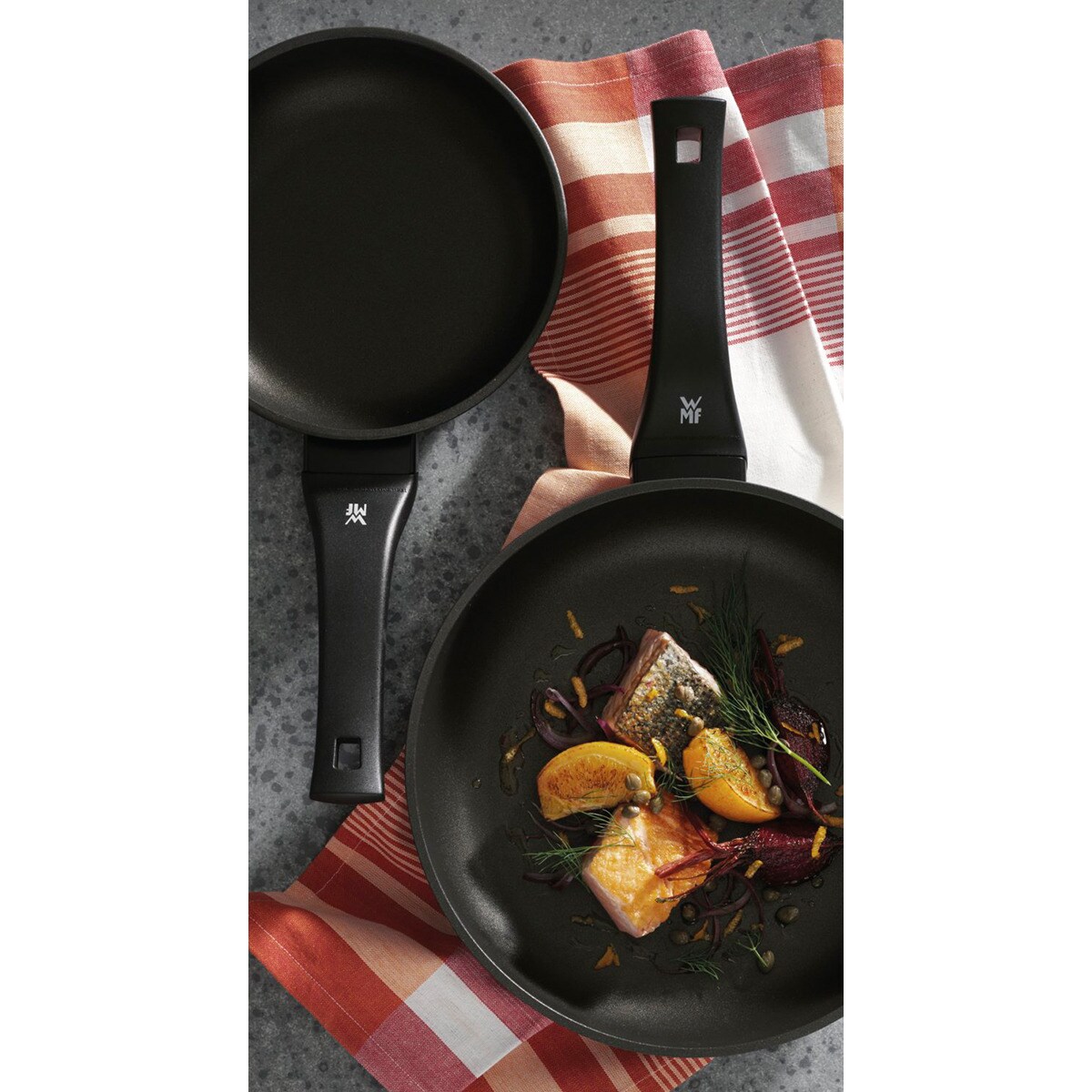 Frigideira Permadur Excellent WMF Preto-3