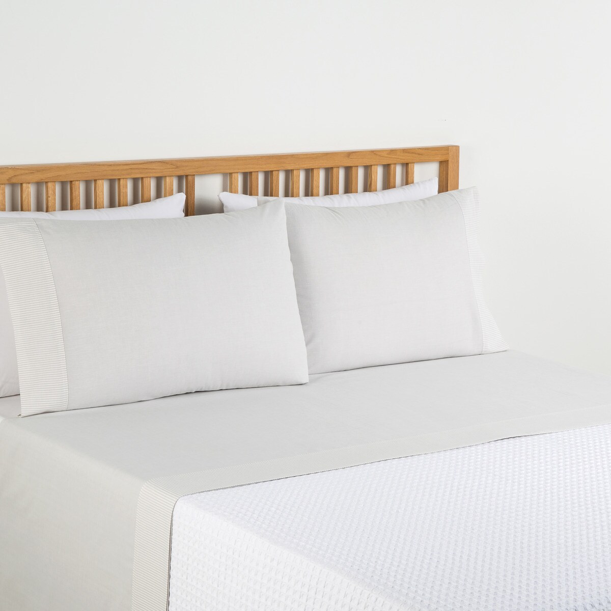 Juego de sábanas de algodón a rayas Oxford Stripe El Corte Inglés · El