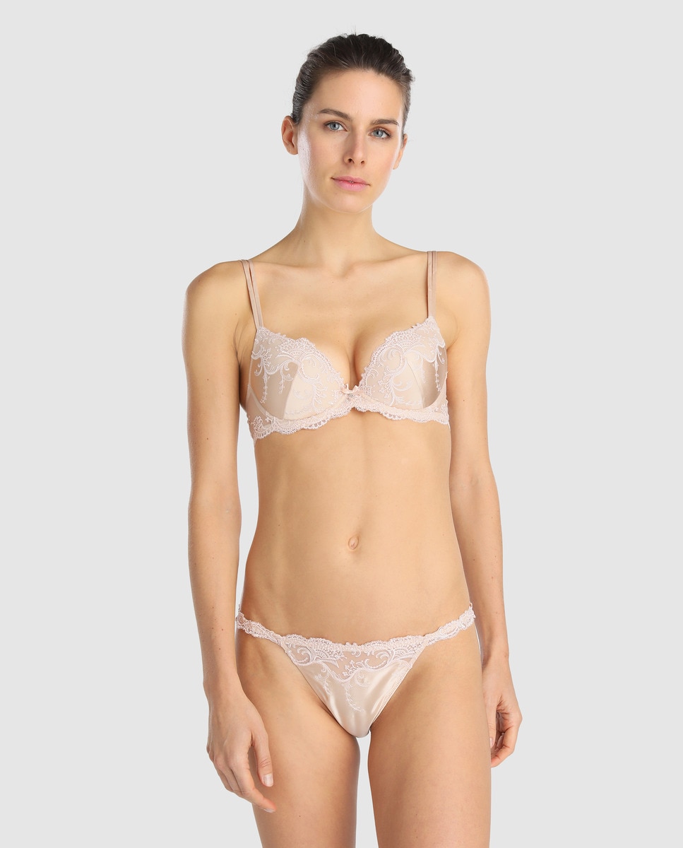 Tanga Splendeur Soie Lise Charmel acetinada com bordado Marfim-3