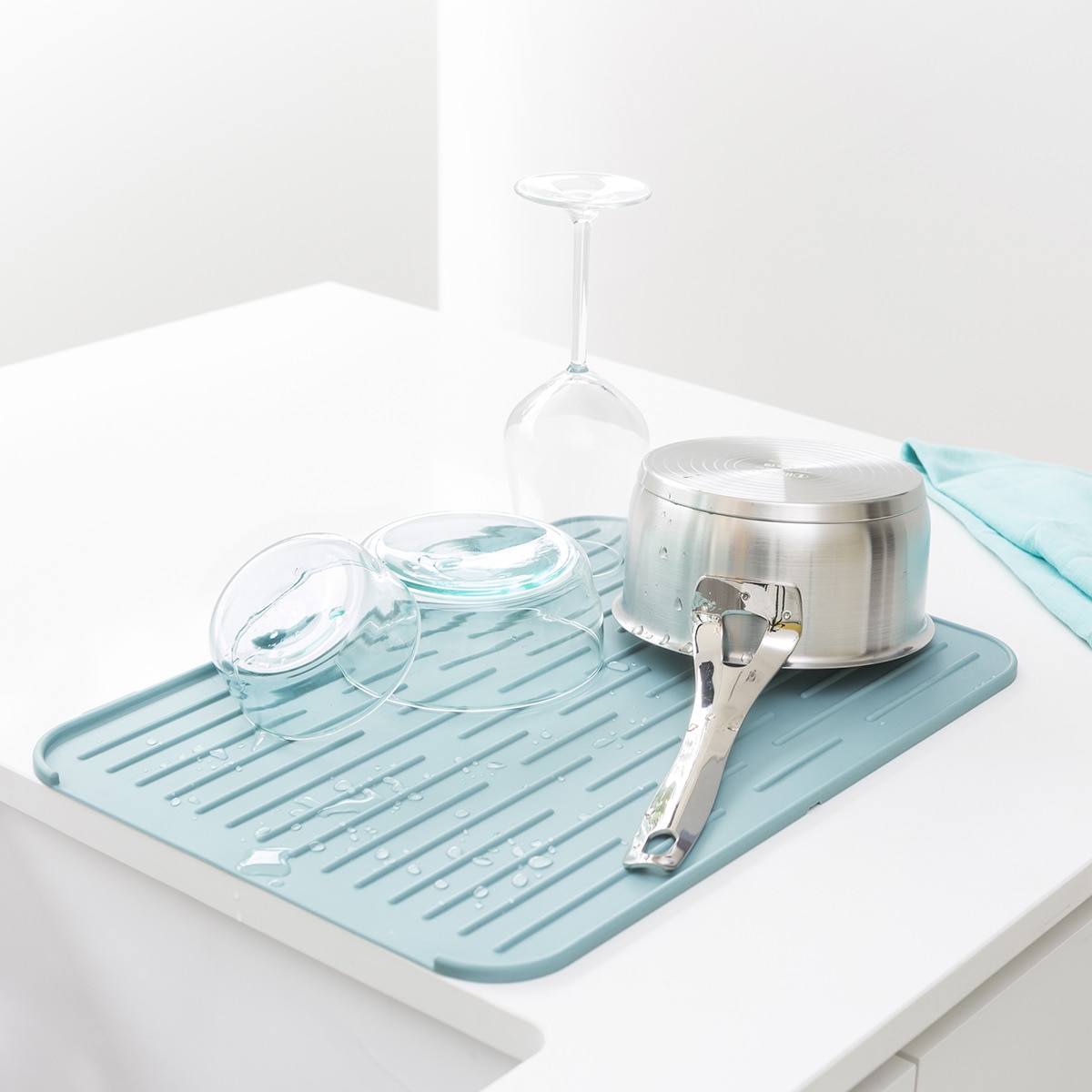 Alfombrilla escurreplatos de silicona Sink Side Brabantia · Brabantia