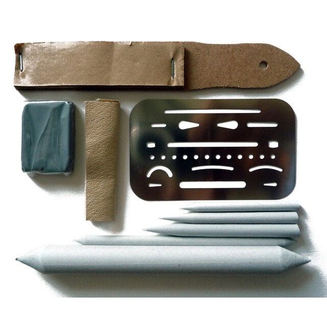 Imagen 0 de Set de Nueve Piezas para Dibujo Artcreation Blanco