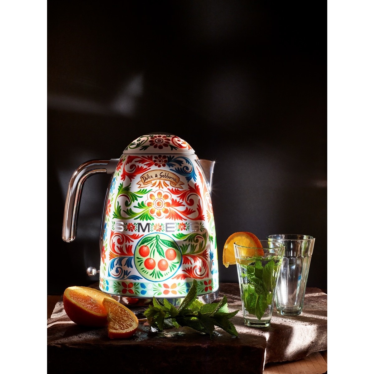 Jarro Elétrico Smeg Anni 50 KLF03DGEU Dolce&Gabbana Sicily Is My Love de 2400 W e de 1,7 Litros - Multicor Multicolor-4