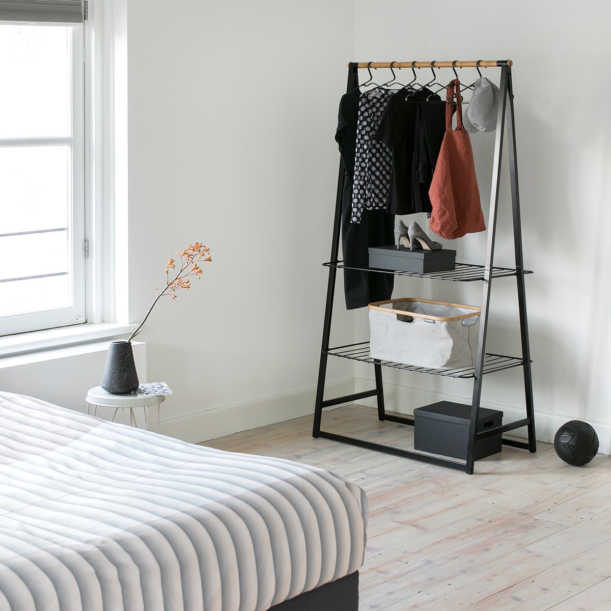 Porta-cabides Linn Brabantia Preto-7