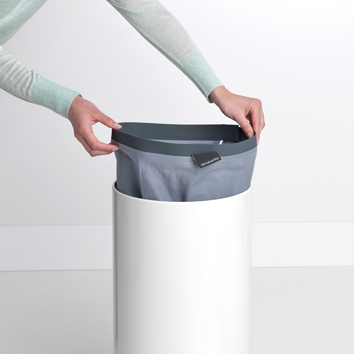 Cesta da roupa de 35 l com tampa de cortiça Linn Brabantia Branco-3