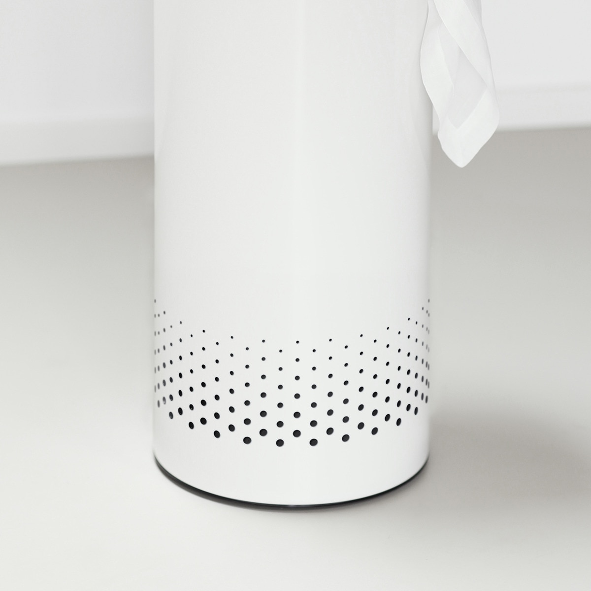 Cesta da roupa de 35 l com tampa de cortiça Linn Brabantia Branco-4