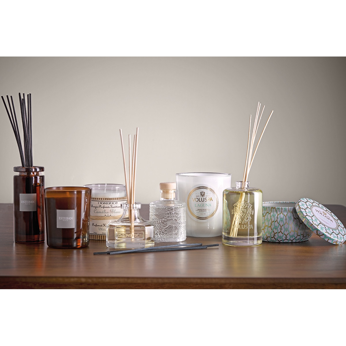 Vela en vaso perfumada Floral Neroli Esteban Marrón oscuro-2