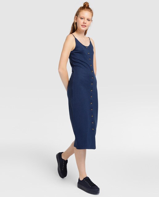Vestido midi con botones delanteros
