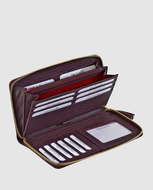Cartera grande de mujer Guy Laroche de piel grabada en burdeos · Guy Laroche  · El Corte Inglés