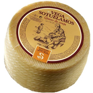queso semicurado de oveja elaborado con leche pasteurizada peso aproximado pieza 3,3 kg maduración 2-3 meses - Vega Sotuelamos