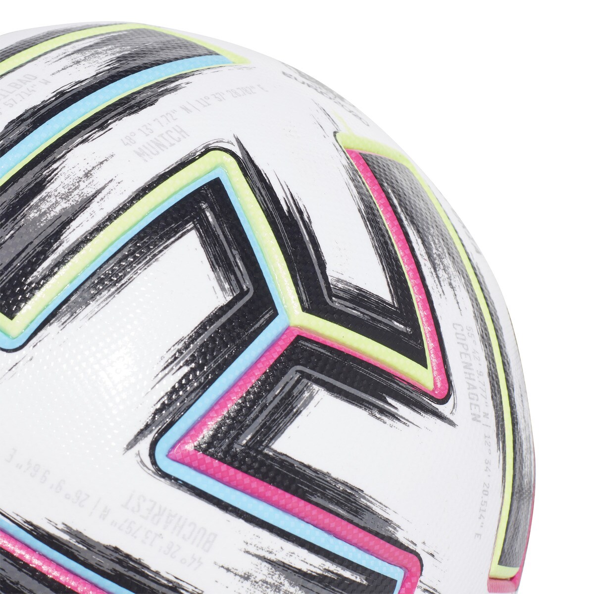 Balón de fútbol UEFA Eurocopa 2020 Uniforia Official Match Ball adidas · El  Corte Inglés