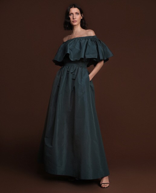 vestidos com decote em barco