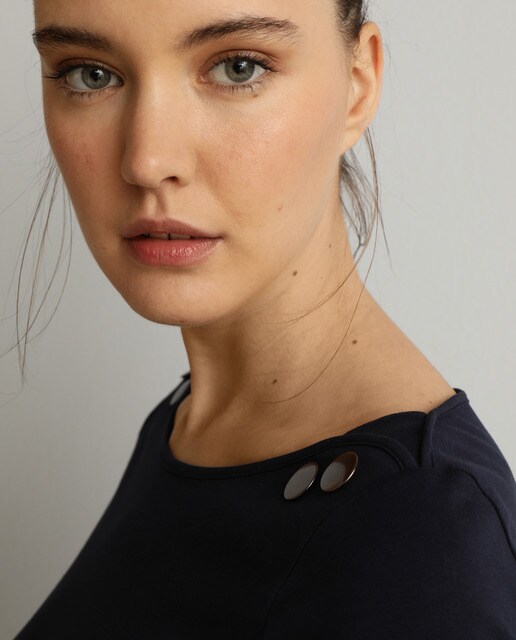 Camiseta de mujer manga francesa con bot