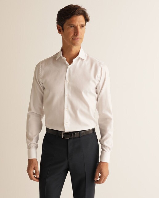 Camisa de vestir de hombre classic lisa blanca · Mirto · El Camisa de hombre classic lisa blanca en 2020 | Camisas