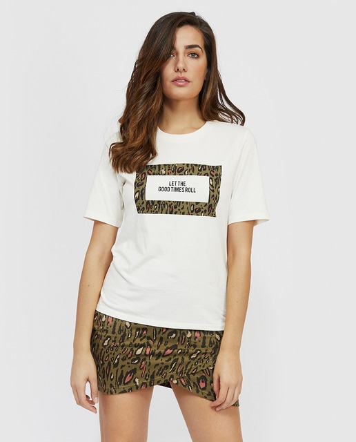 Camiseta manga corta con cuello redondo