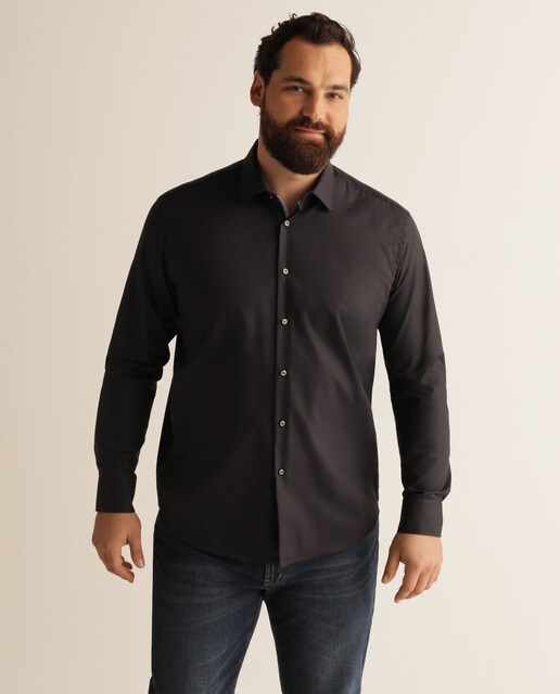 camisa negra lisa hombre