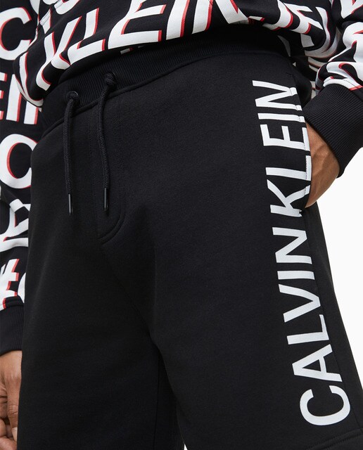 Pantalón corto de hombre liso negro · Calvin Klein Jeans · El Corte Inglés