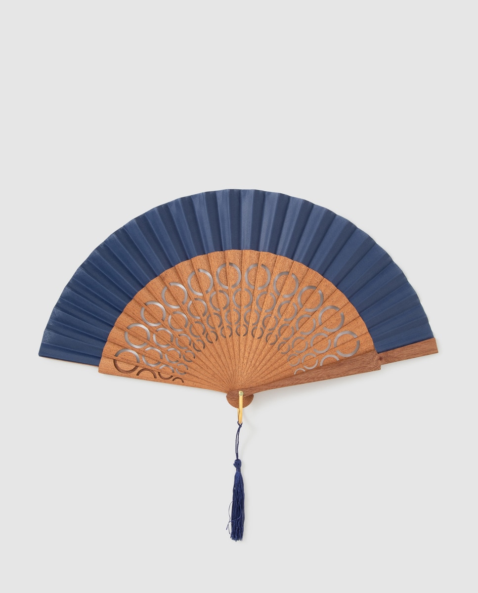 Imagem 0 de Leque de madeira Garcia com rendilhado geométrico e paisagem preta