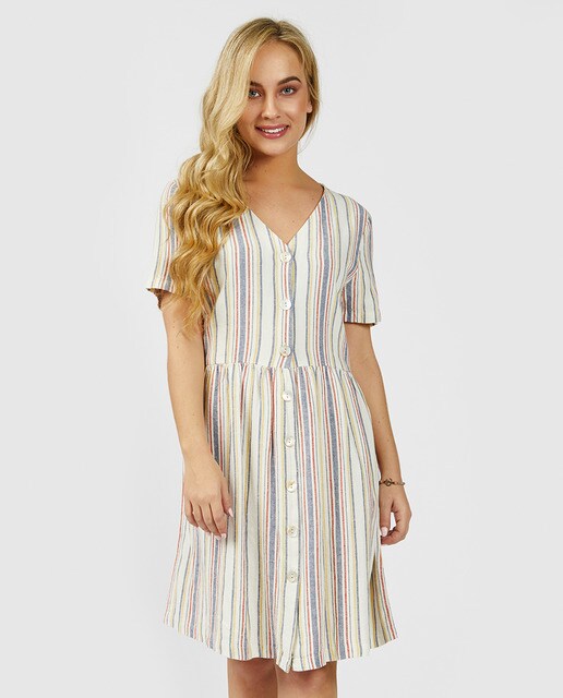 Vestido corto con escote en V