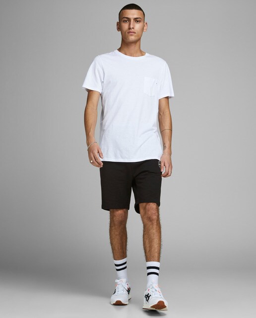 Pantalón de deporte corto de hombre negro · Jack \u0026 Jones · El Corte Inglés