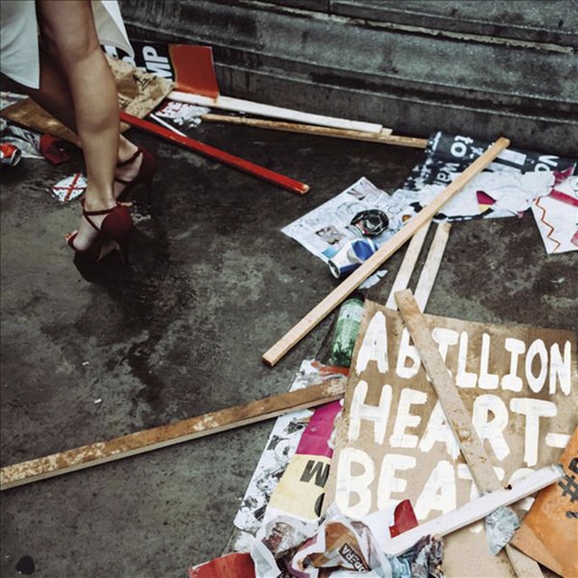 Imagen 0 de A Billion Heartbeats (2 LP-Vinilo)