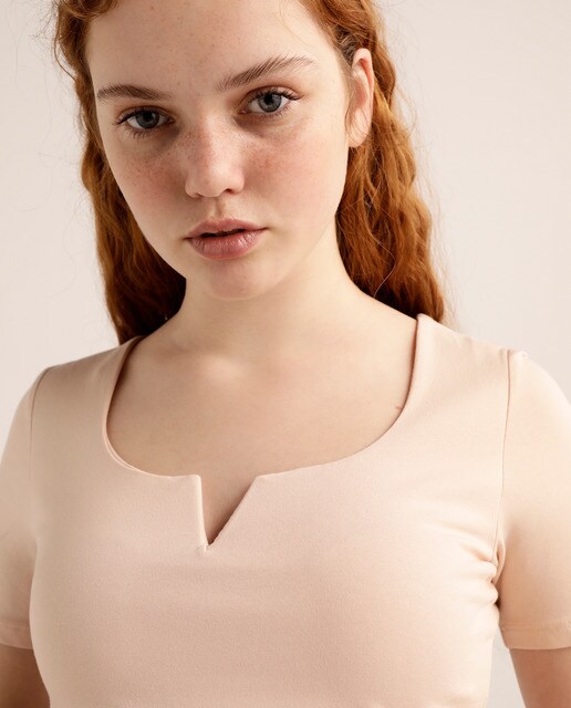 Camiseta de mujer manga corta escote red