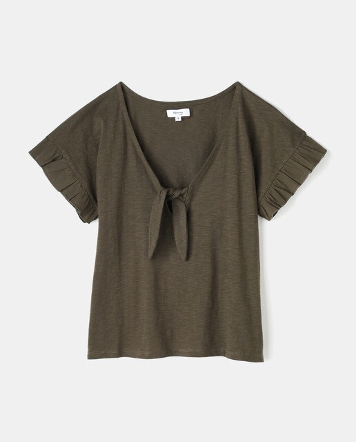 Camiseta de mujer con volante y nudo