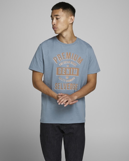 Camiseta de hombre azul claro de manga c