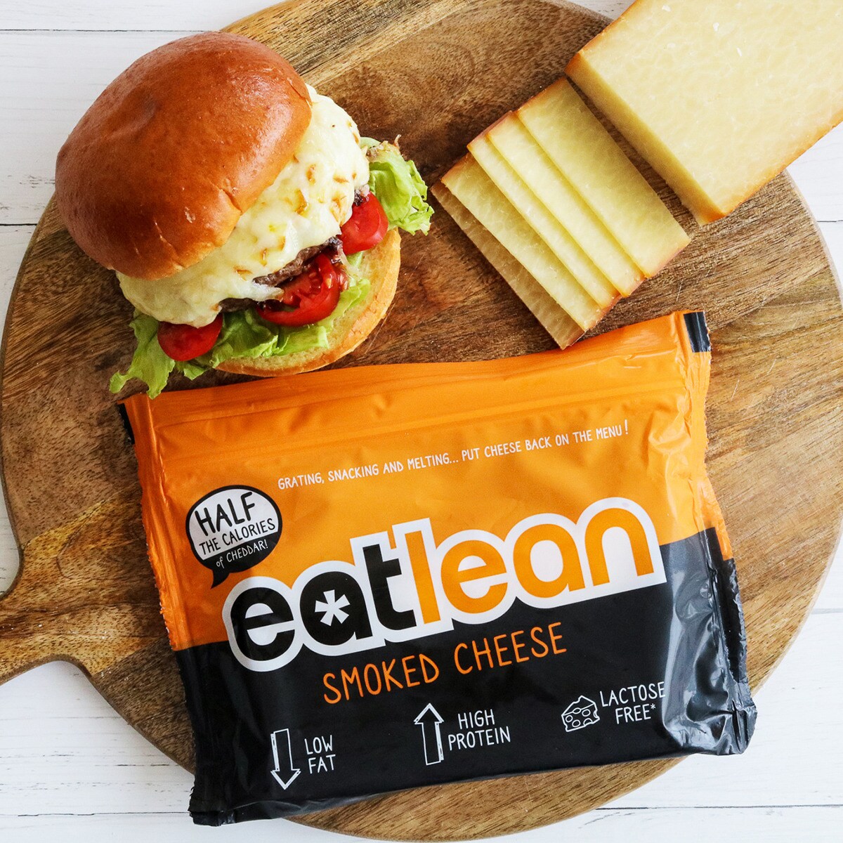 Queso inglés tipo cheddar ahumado bajo en grasas, alto en proteínas sin