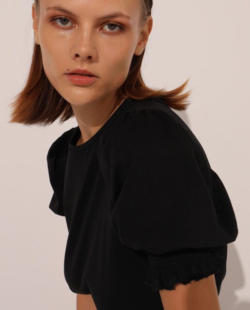 Camiseta de mujer con nido de abeja y es