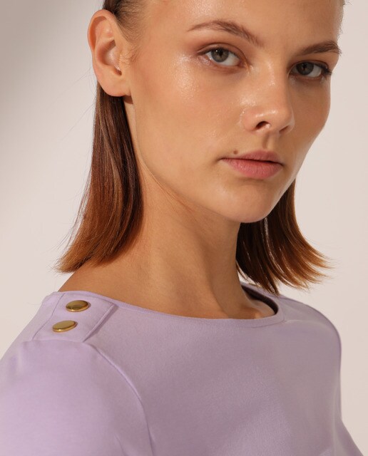 Camiseta de mujer con manga francesa y e