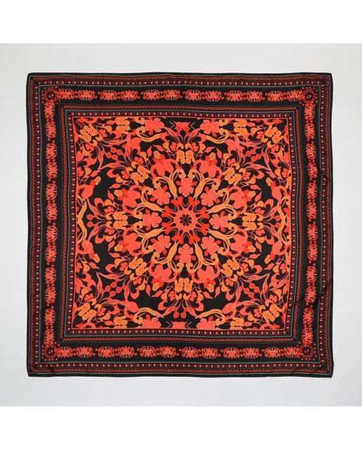 Imagen 0 de Pañuelo estampado