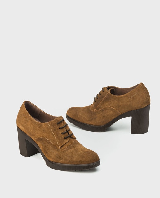 Zapatos de salón de mujer Wonders de piel marrón con cierre de cordones · Wonders · El Corte Inglés