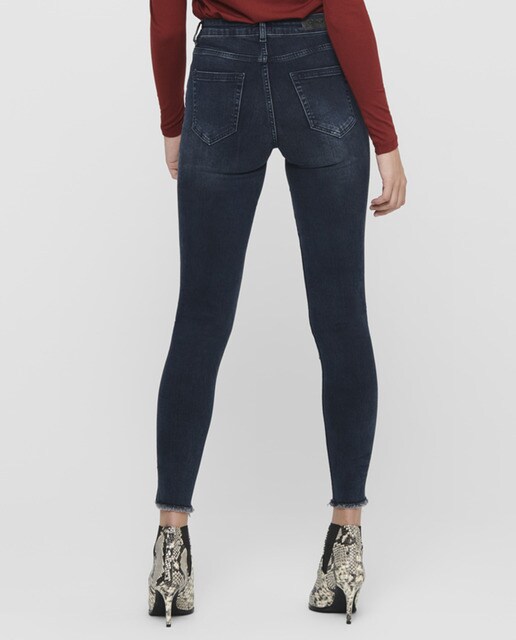 Pantalón de mujer vaquero pitillo · Only · El Corte Inglés