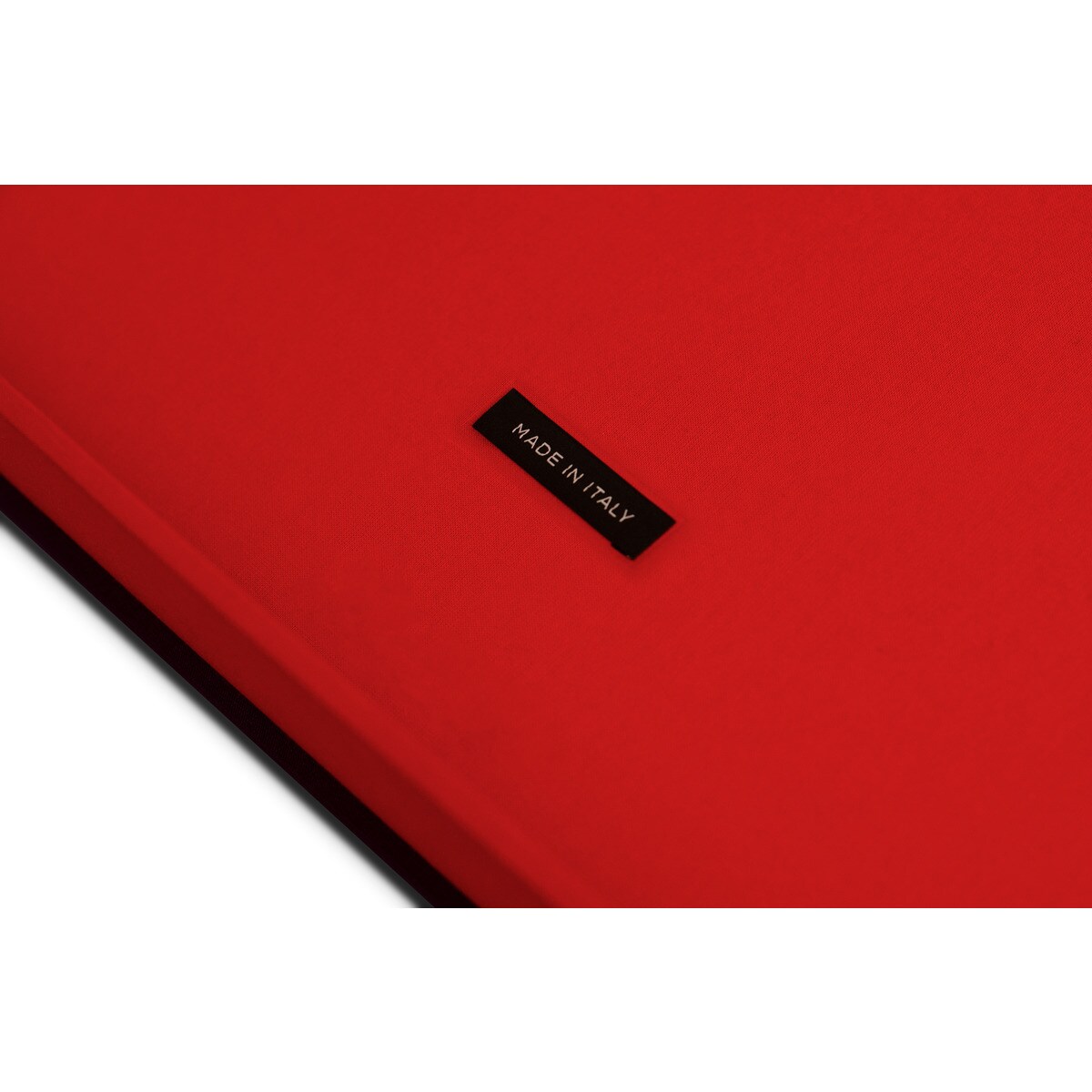 Yves saint laurent: the impossible collection 4