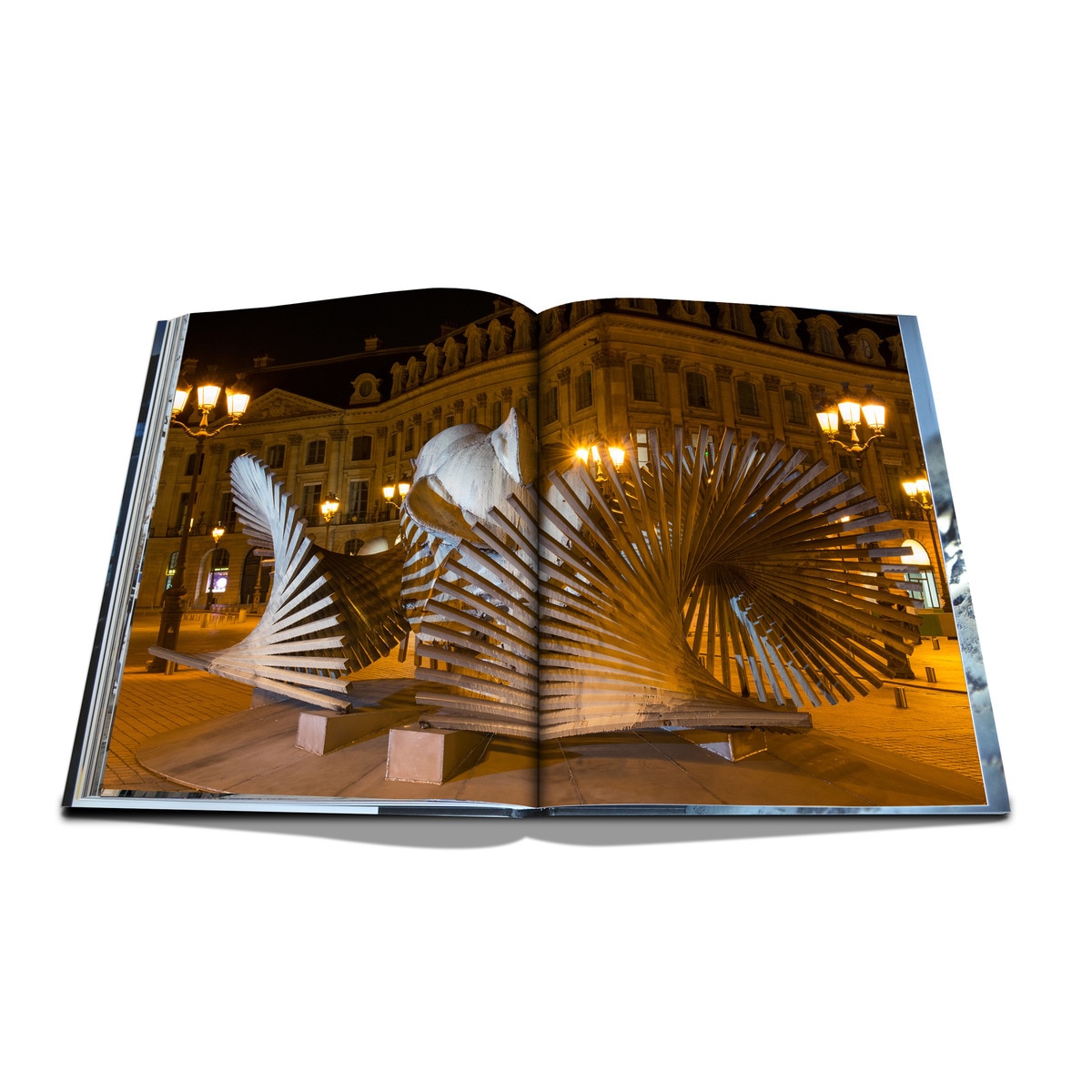 Manolo valdés: place vendôme 6
