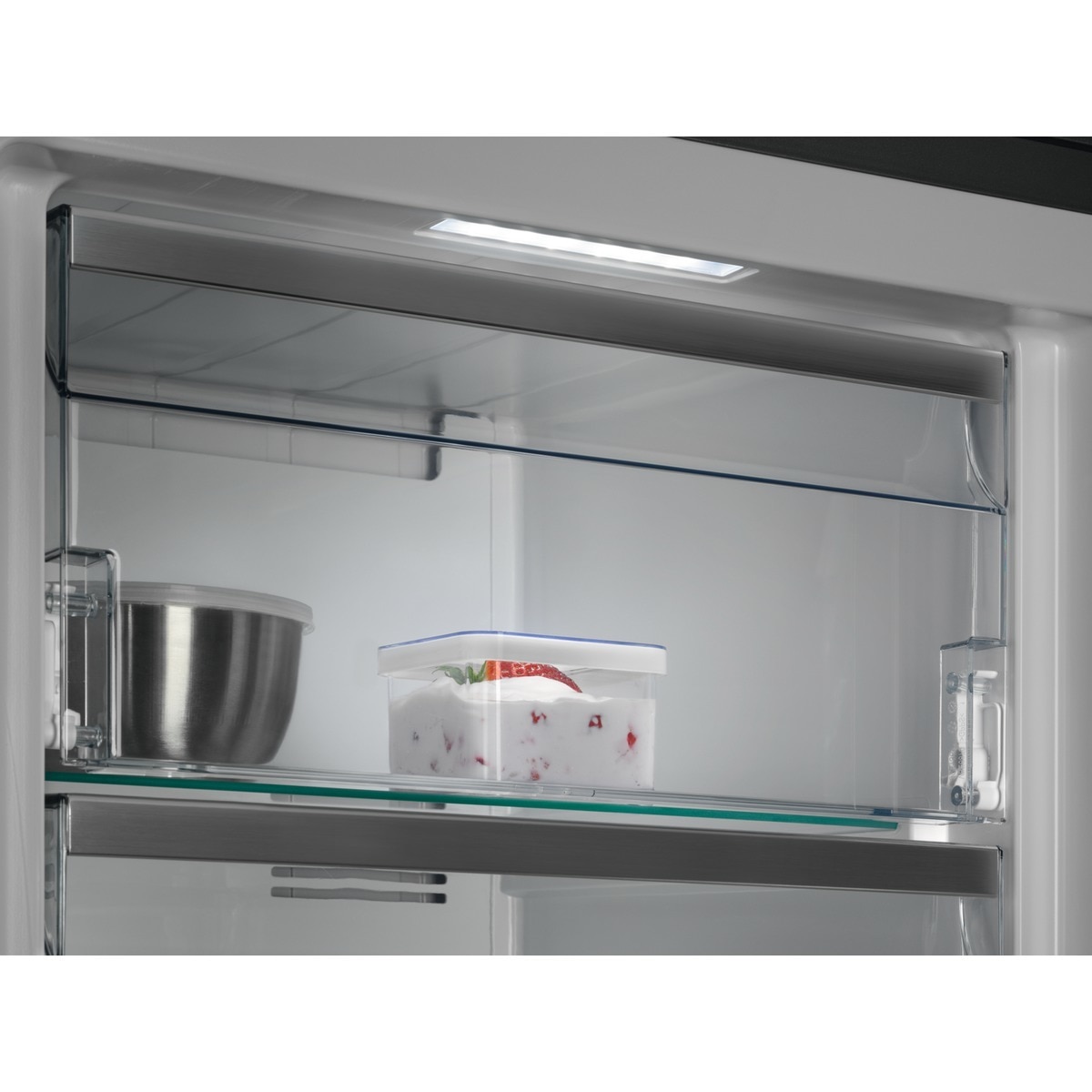 Arca Congeladora Vertical AEG OAG7M281EX MultiFlow e de 186 cm - Inox Inox anti marcas-5