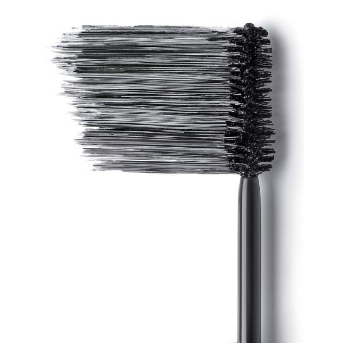 Lash Paradise Intense Black Máscara Reforçadora para Volume Extra 6,4 ml L'Oréal Paris Intense Black-3