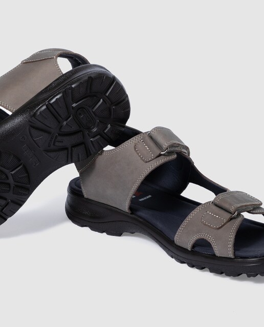 Sandalias de hombre en color topo con doble cierre adherente · Callaghan · El  Corte Inglés