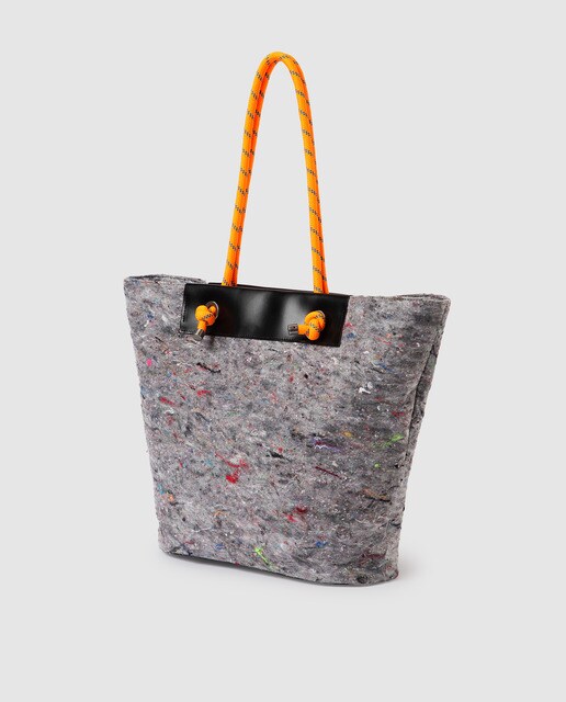 Bolso shopper grande Pepe Moll en textil y piel reciclada gris con detalles  negros · Pepe Moll · El Corte Inglés