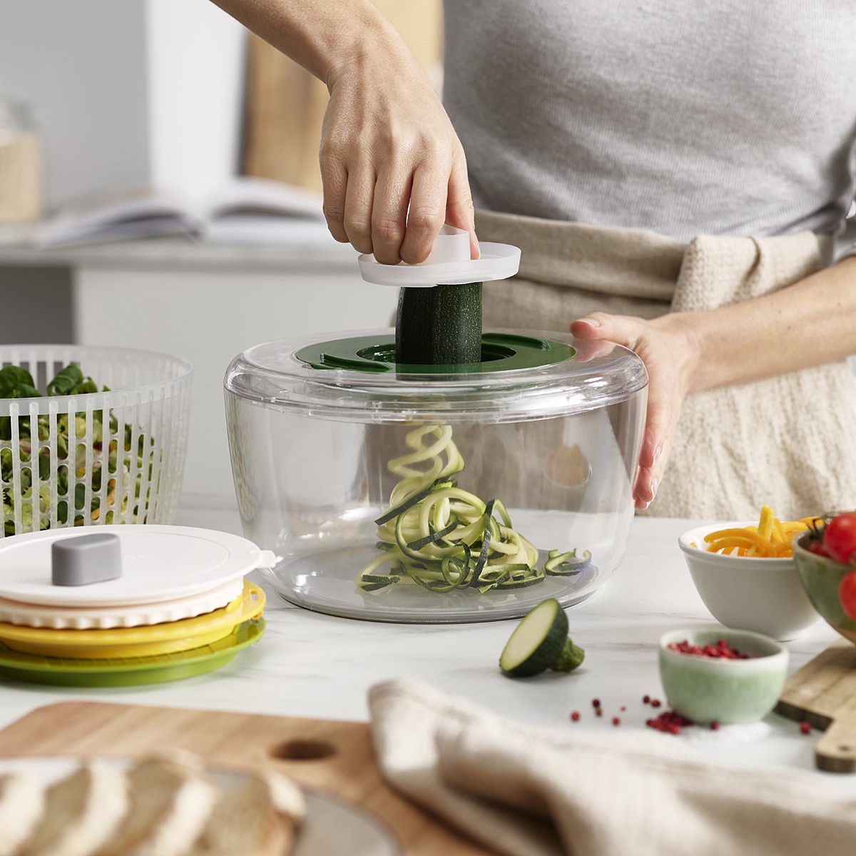 Centrifugadora de saladas Multi-Prep™ Transparente-13