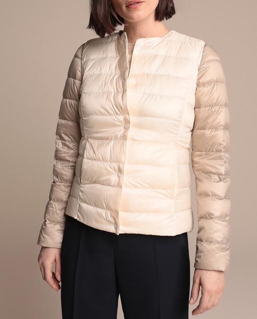 Imagen 0 de Chaleco acolchado ultraligero embolsable de mujer