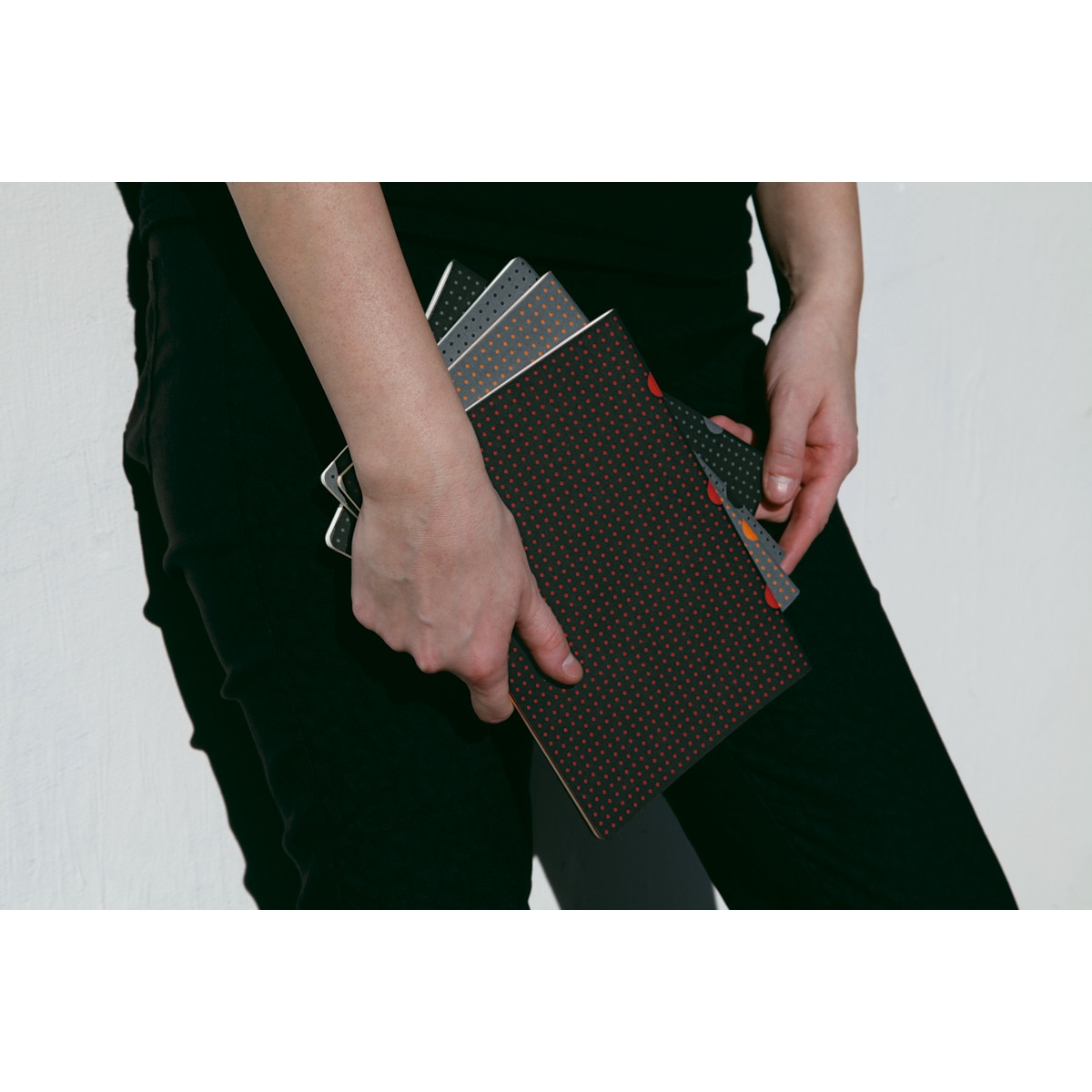 Bloco liso B7 Cahier Círculo preto sobre vermelho / cinzento sobre laranja 3