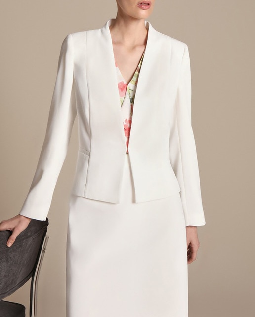 Imagen 0 de Blazer lisa de mujer con manga corta