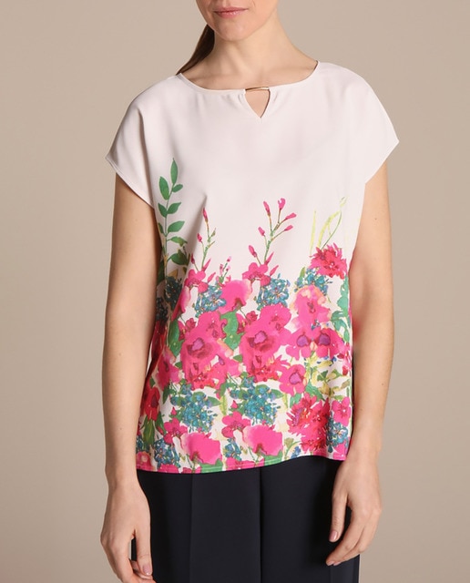 Imagen 0 de Blusa de mujer con manga corta y estampado floral